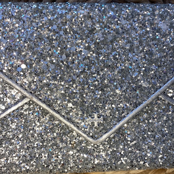 Tory Burch Silver Glitter Wallet - Picture 3 of 8